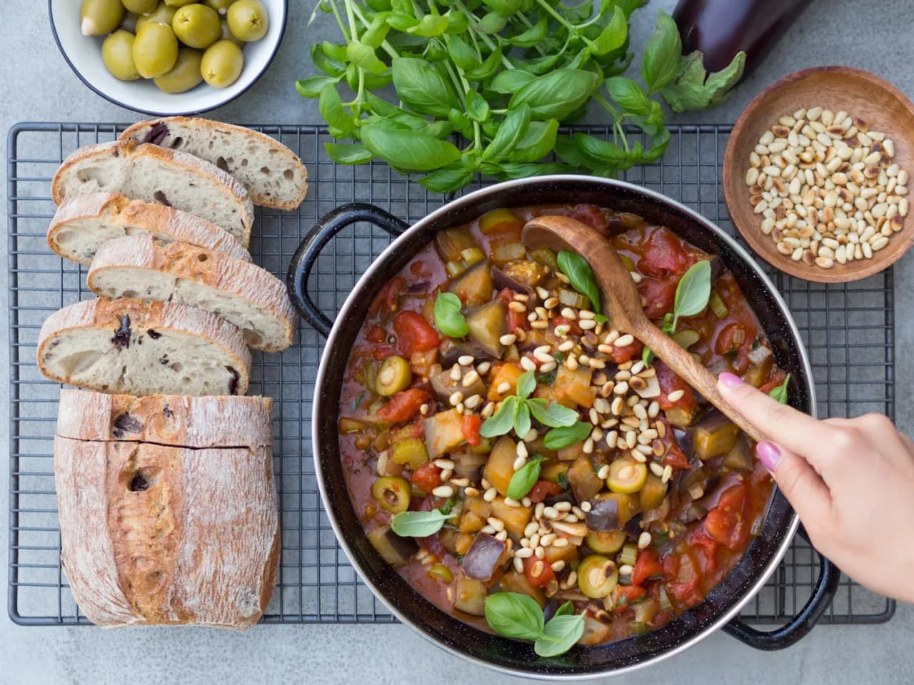 Kiedy jest sezon na brokuły? Odkryj najlepszy czas na świeże warzywa